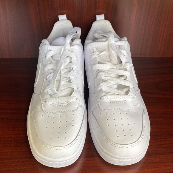 Nike White Sneakers - Picture 2 of 13